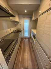 八尾市柏村町、マンションの画像です