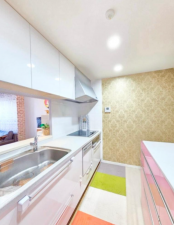 八尾市龍華町、マンションのキッチン画像です