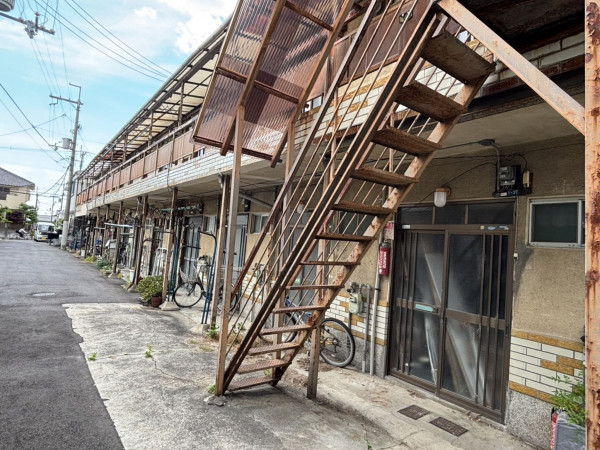 八尾市東太子、収益物件/文化住宅の外観画像です