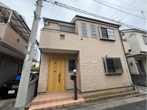 八尾市小畑町、中古一戸建ての外観画像です
