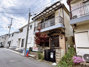八尾市高砂町、中古一戸建ての外観画像です