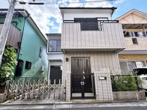 八尾市刑部、中古一戸建ての外観画像です