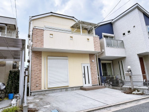八尾市西山本町、中古一戸建ての外観画像です