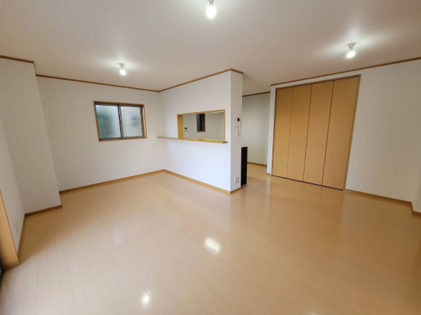 八尾市相生町、中古一戸建ての画像です