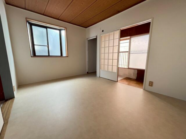 八尾市南本町、中古一戸建ての画像です