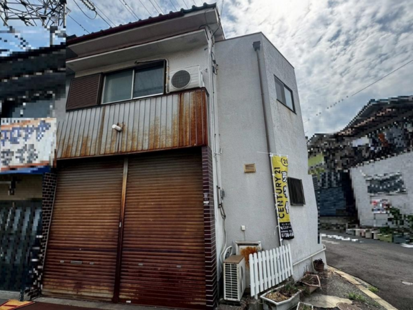 八尾市曙町、中古一戸建ての画像です