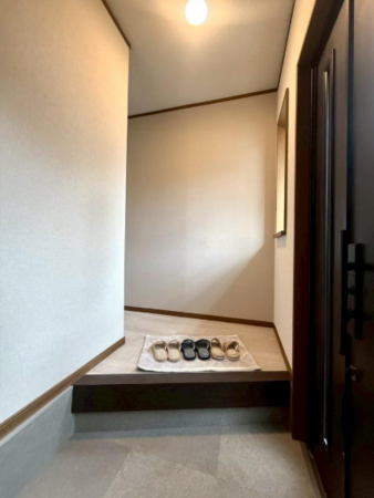 八尾市上之島町南、中古一戸建ての画像です