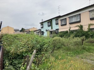 八戸市大字糠塚、土地の外観画像です