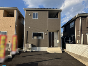 八戸市南類家、新築一戸建ての外観画像です