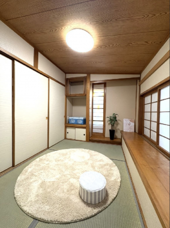 八戸市根城、中古一戸建ての内装画像です