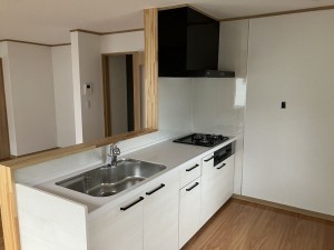 八戸市大字湊町、中古一戸建てのキッチン画像です