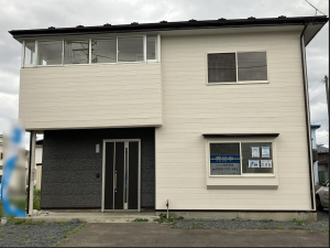 八戸市大字湊町、中古一戸建ての外観画像です