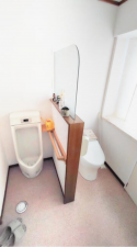 八戸市大字新井田、中古一戸建てのトイレ画像です