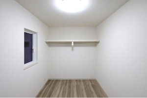 八戸市柏崎、中古一戸建ての内装画像です