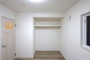 八戸市柏崎、中古一戸建ての内装画像です