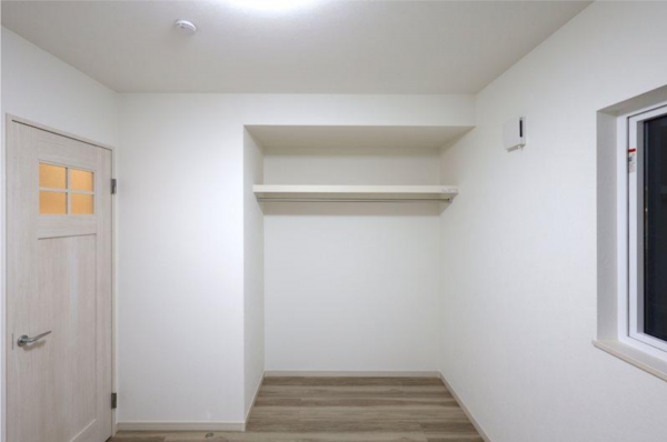 八戸市柏崎、中古一戸建ての内装画像です