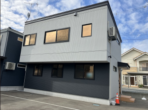 八戸市大字大久保、中古一戸建ての外観画像です