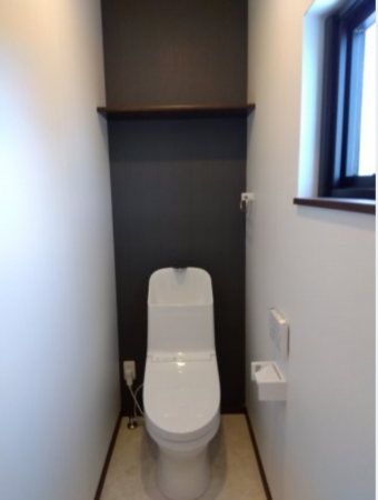 八戸市大字大久保、中古一戸建てのトイレ画像です