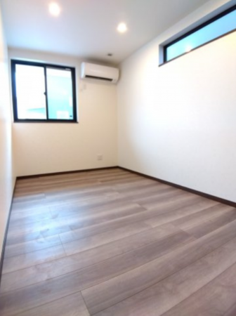 八戸市大字大久保、中古一戸建ての内装画像です