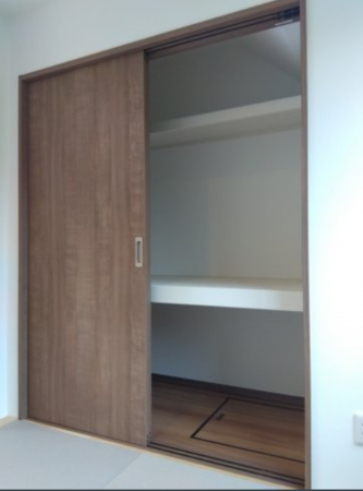 八戸市新井田西、中古一戸建ての収納画像です