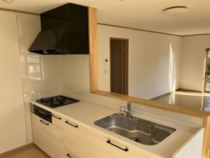 八戸市大字妙、中古一戸建てのキッチン画像です