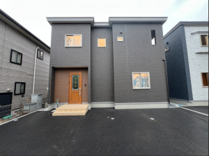 八戸市江陽、新築一戸建ての外観画像です