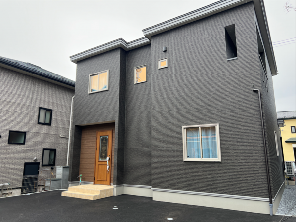 八戸市江陽、新築一戸建ての外観画像です