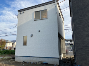 八戸市長根、新築一戸建ての外観画像です