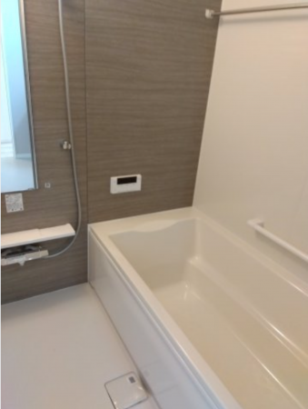 八戸市長根、新築一戸建ての風呂画像です