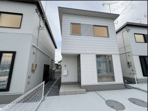 八戸市大字大久保、新築一戸建ての外観画像です