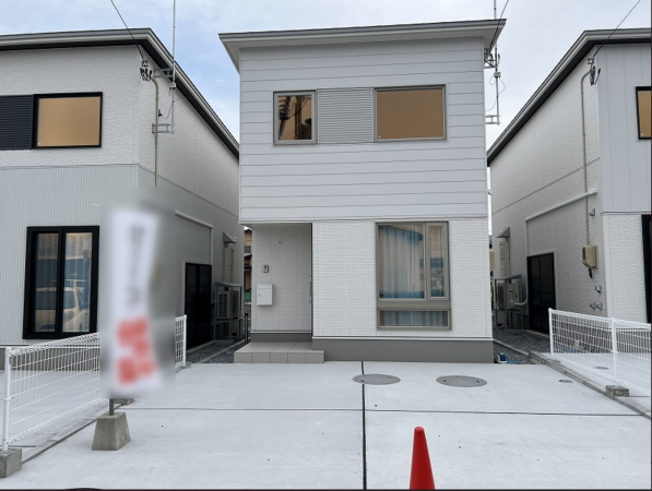 八戸市大字大久保、新築一戸建ての外観画像です