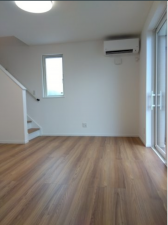 八戸市長根、新築一戸建ての居間画像です