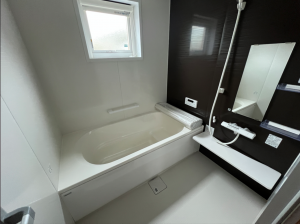 八戸市大字新井田、新築一戸建ての風呂画像です