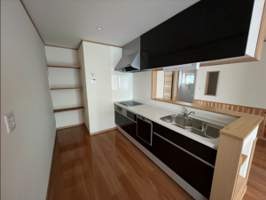 八戸市大字新井田、新築一戸建てのキッチン画像です