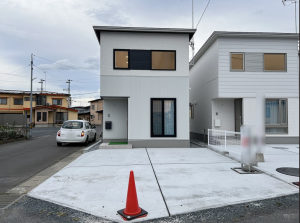 八戸市大字大久保、新築一戸建ての外観画像です