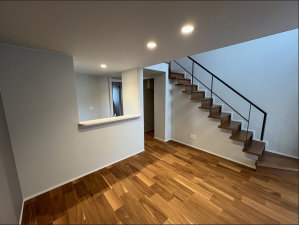 八戸市大字大久保、新築一戸建ての内装画像です