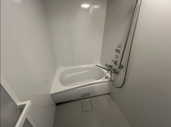 八戸市大字大久保、新築一戸建ての風呂画像です