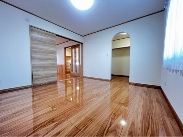 八戸市大字石堂、中古一戸建ての内装画像です