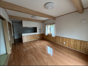 八戸市大字白銀町、中古一戸建ての内装画像です