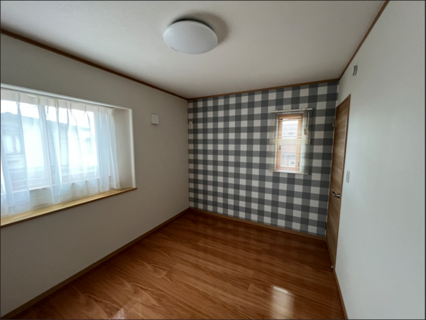 八戸市大字白銀町、中古一戸建ての内装画像です