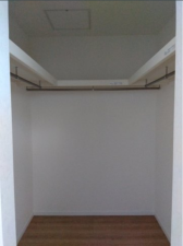 八戸市根城、新築一戸建ての収納画像です