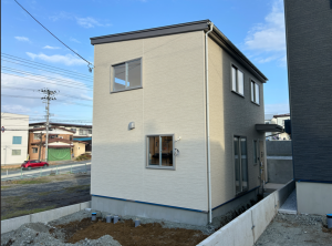 八戸市根城、新築一戸建ての外観画像です