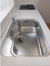 三沢市南町、新築一戸建てのキッチン画像です