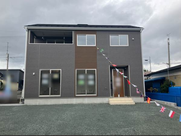 十和田市東十四番町、新築一戸建ての外観画像です