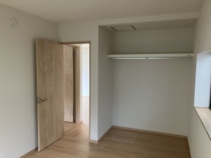 八戸市大字沢里、中古一戸建ての内装画像です