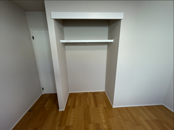 八戸市類家、中古一戸建ての収納画像です