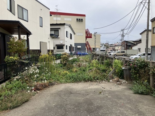 八戸市大字鍛冶町、土地の外観画像です