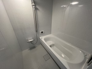 八戸市白銀、新築一戸建ての風呂画像です