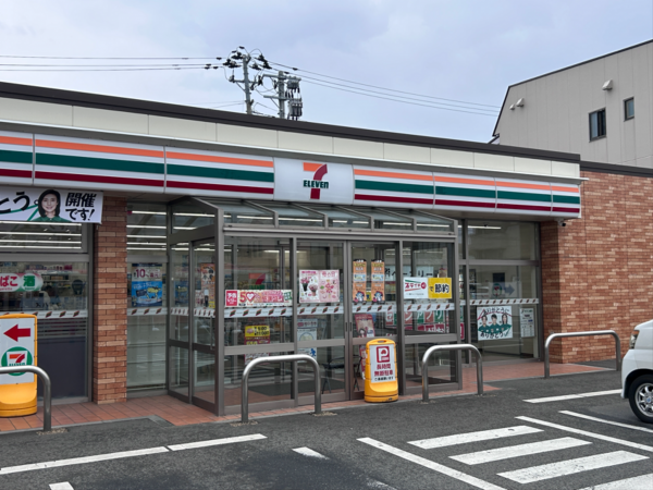 八戸市大字上徒士町、土地のコンビニ画像です
