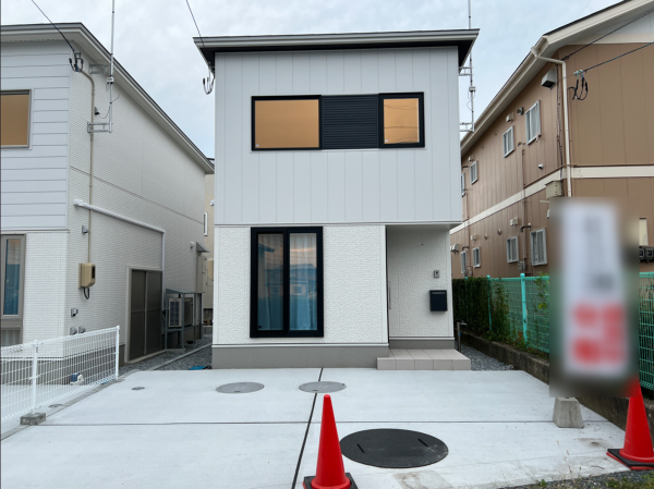 八戸市大字大久保、新築一戸建ての外観画像です